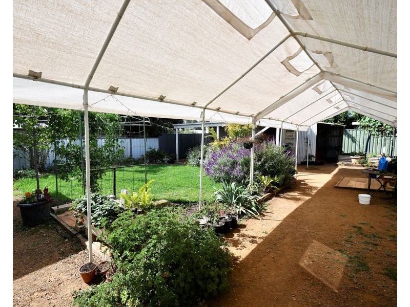 64 Palmer Street, Dubbo NSW 2830