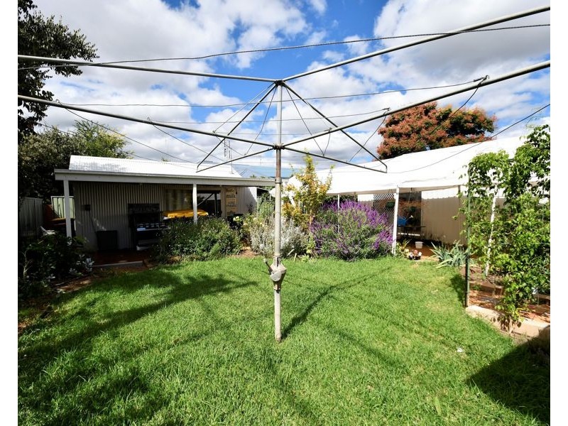 64 Palmer Street, Dubbo NSW 2830