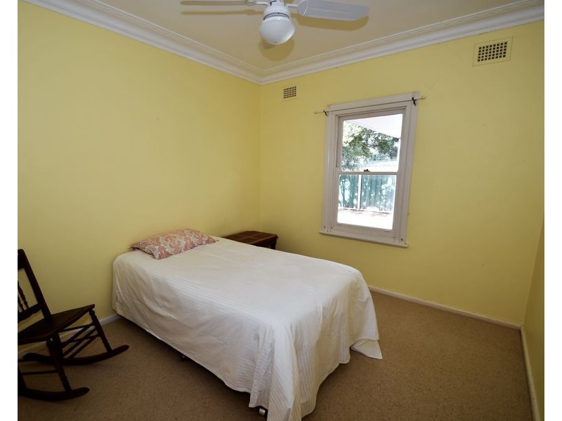 8 Fairview Street, Dubbo NSW 2830
