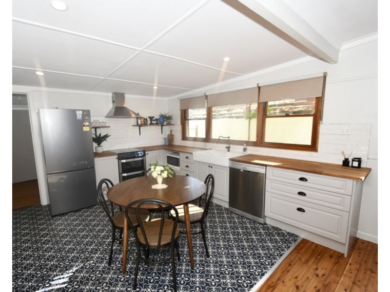 13 Mitchell Street, Dubbo NSW 2830