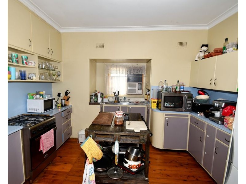 17 Raymond Street, Wellington NSW 2820