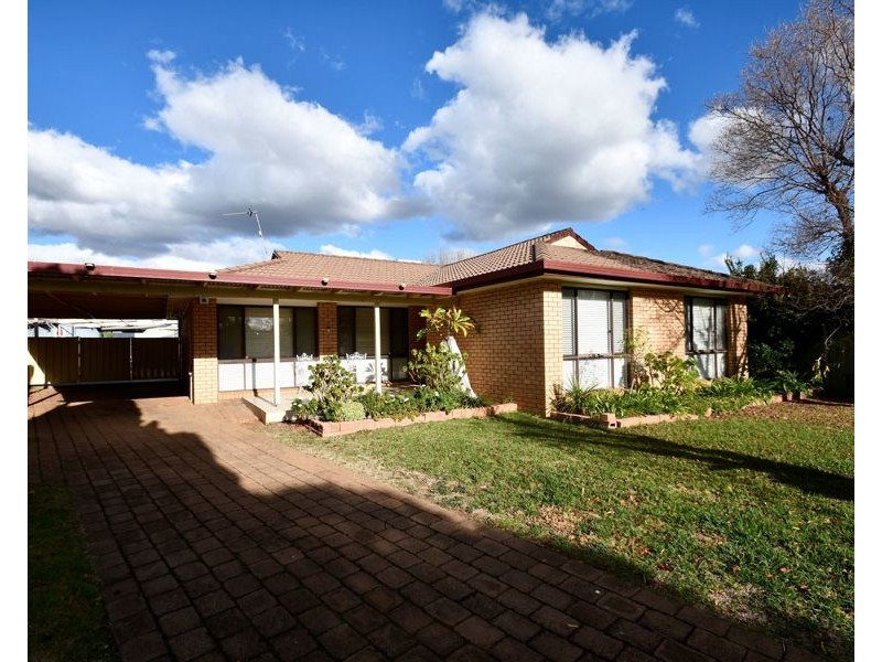 3 Kurrajong Court, Dubbo NSW 2830