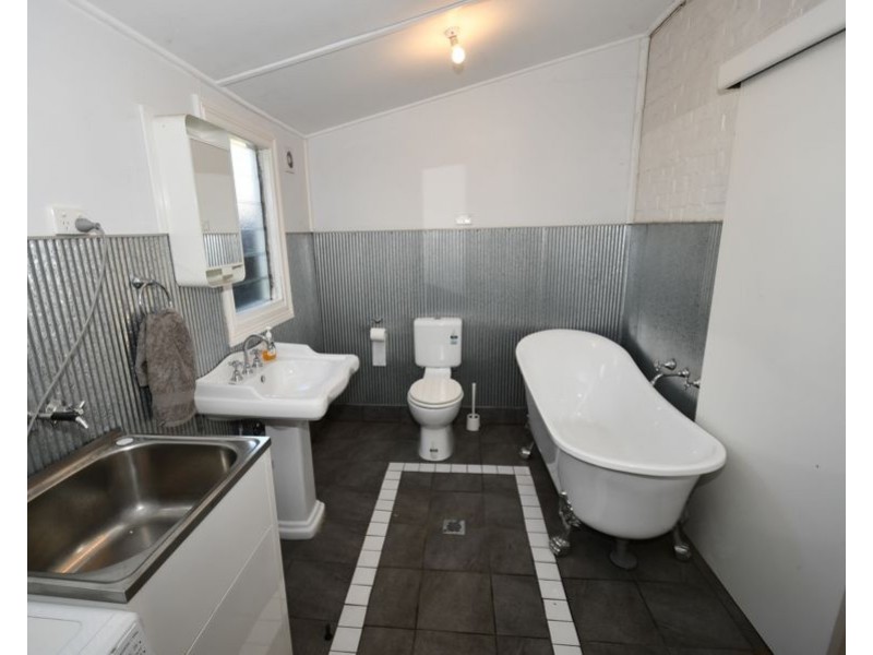 40 Percy Street, Wellington NSW 2820