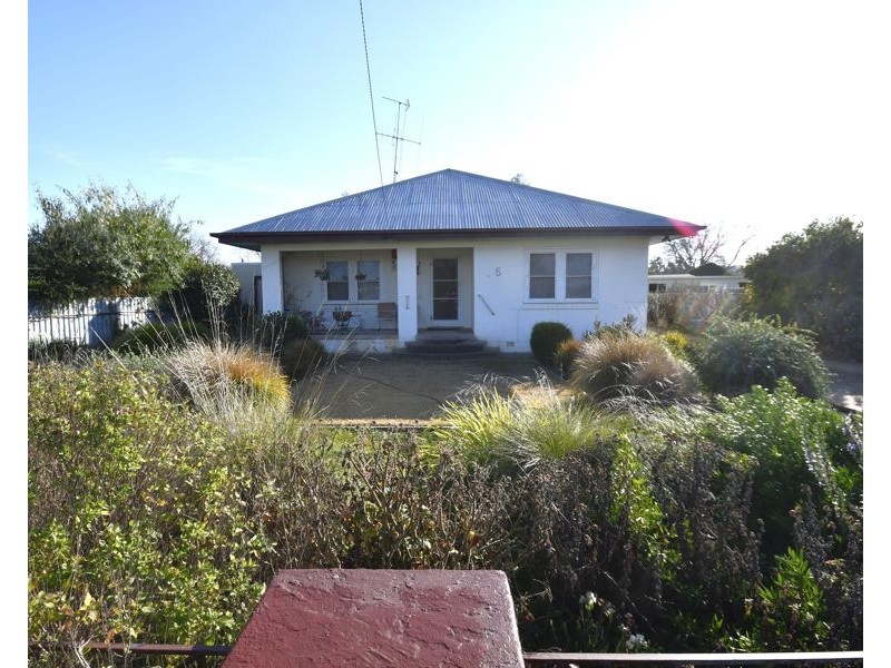 5 Soldiers Lane, Wellington NSW 2820