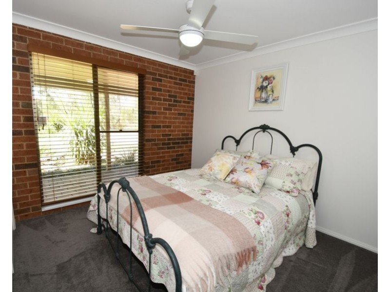 13 Webber Drive, Dubbo NSW 2830