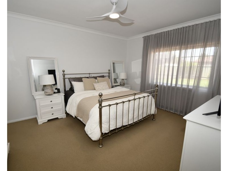 9 Sunvale Avenue, Dubbo NSW 2830