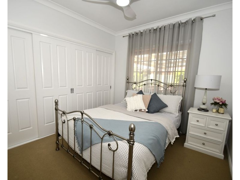 9 Sunvale Avenue, Dubbo NSW 2830