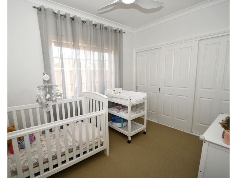9 Sunvale Avenue, Dubbo NSW 2830