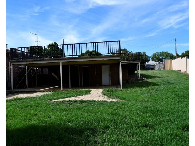 15 Montefiores Street, Wellington NSW 2820