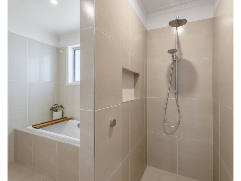 13 Snowy Crescent, Dubbo NSW 2830