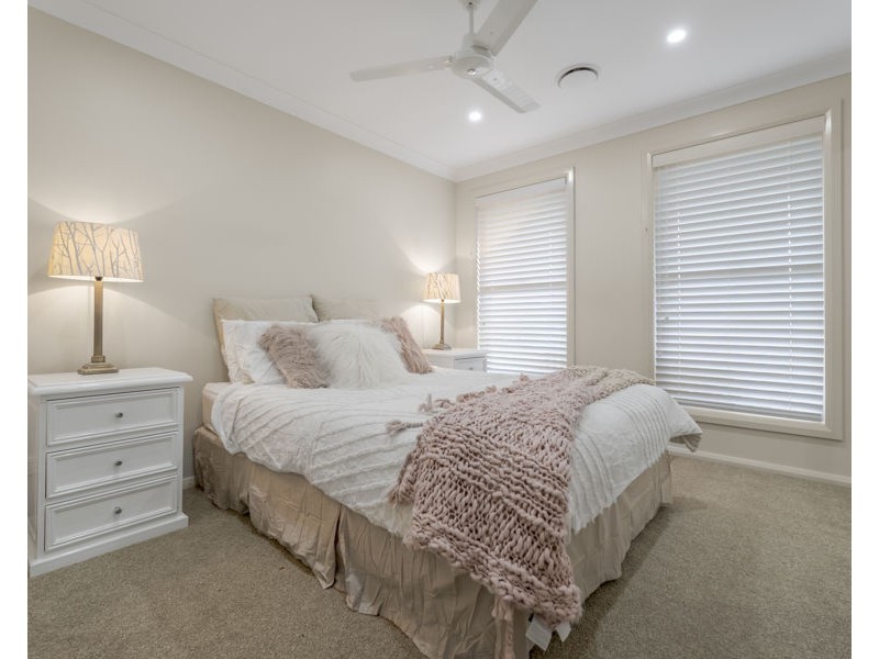 16 Riviera Avenue, Dubbo NSW 2830