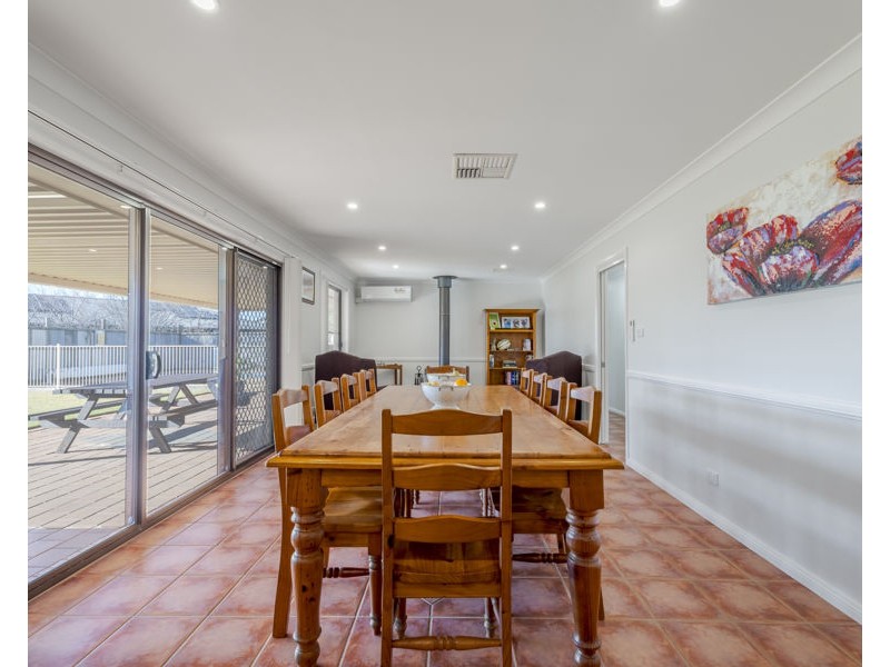 8 Culgoa Court, Dubbo NSW 2830