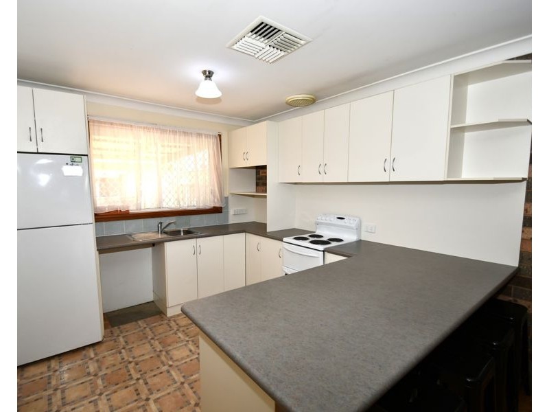 8 Murrayfield Drive, Dubbo NSW 2830