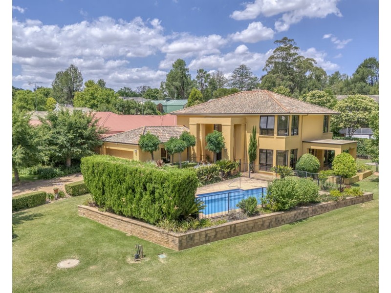 32 Pinehurst Avenue, Dubbo NSW 2830