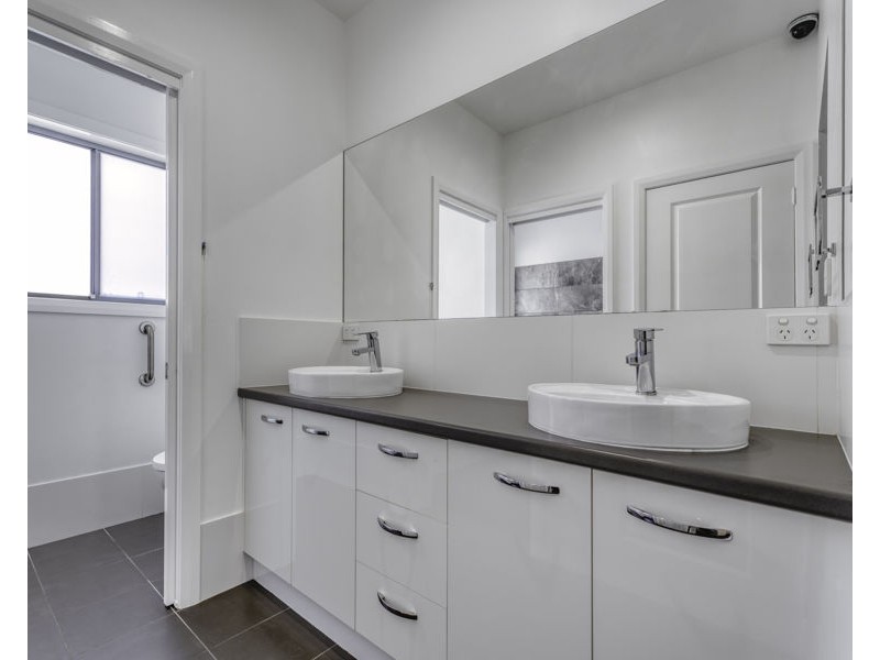 10 Venetian Court, Dubbo NSW 2830