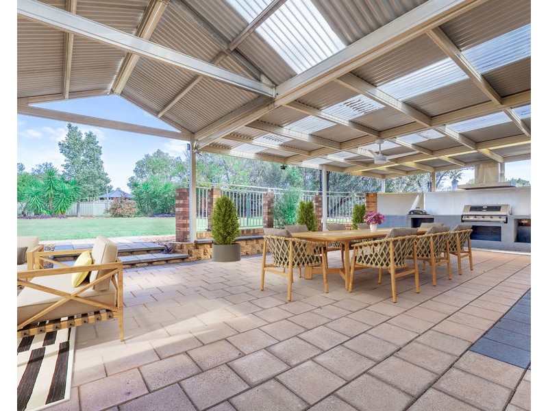 1 Colony Crescent, Dubbo NSW 2830