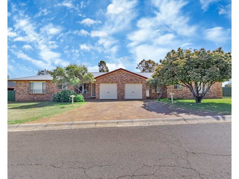 1AB Boronia Place, Dubbo NSW 2830