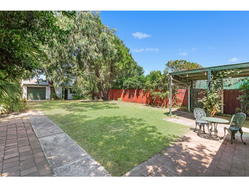 4 Parkside Drive, Sandringham NSW 2219