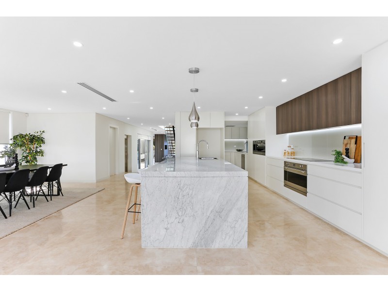 7 Beach Street, Blakehurst NSW 2221