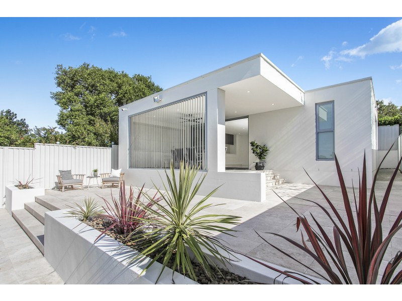 7 Beach Street, Blakehurst NSW 2221