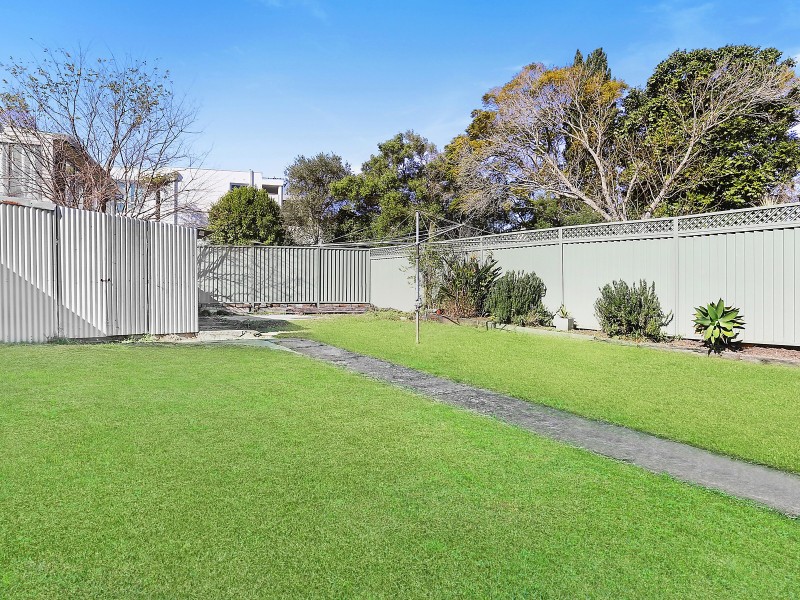 4 Vista Street, Sans Souci NSW 2219