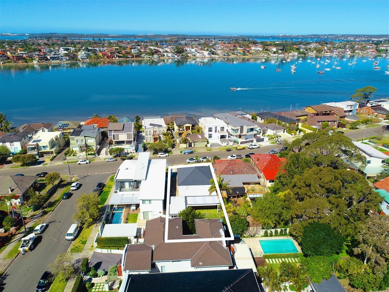 19 Carlton Crescent, Kogarah Bay NSW 2217