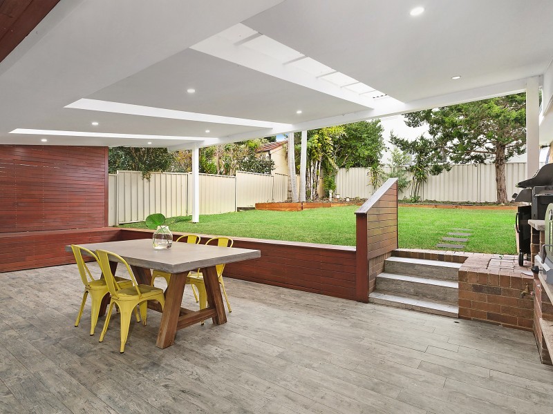 19 Carlton Crescent, Kogarah Bay NSW 2217