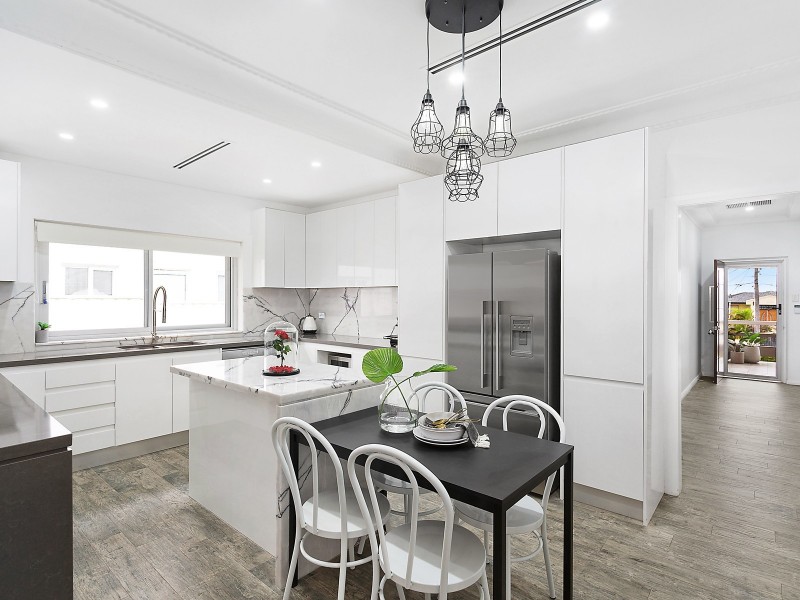 19 Carlton Crescent, Kogarah Bay NSW 2217