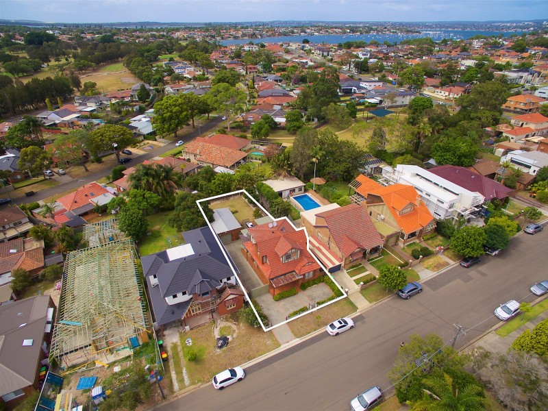 6 Sybil Street, Beverley Park NSW 2217