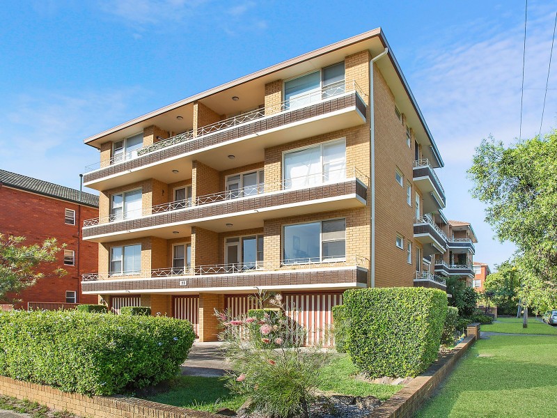 2/33 Banks Street, Monterey NSW 2217