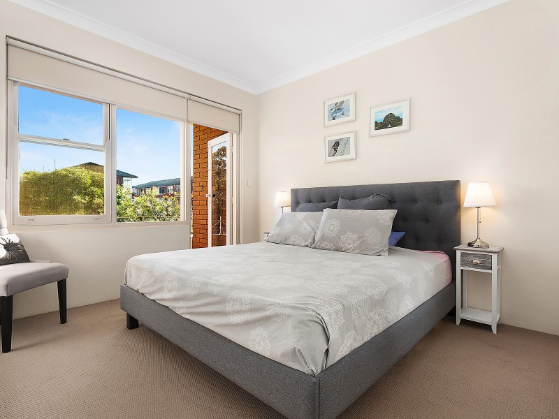 2/33 Banks Street, Monterey NSW 2217