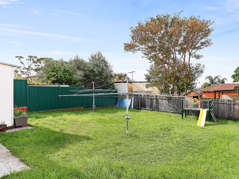 18 Rocky Point Road, Kogarah NSW 2217