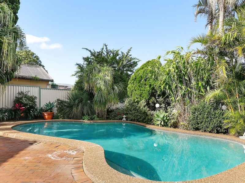 40 Curtis Avenue, Taren Point NSW 2229