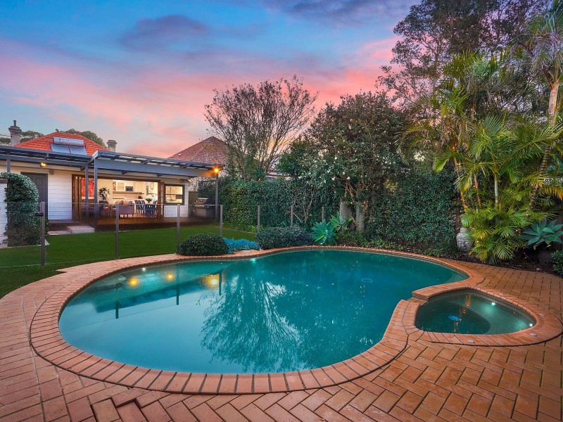 32 Grey Street, Carlton NSW 2218