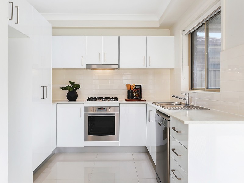 4/109 Belmore Road, Peakhurst NSW 2210