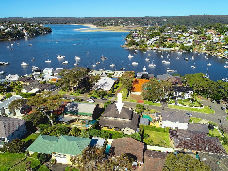 5 Irwine Road, Caringbah South NSW 2229