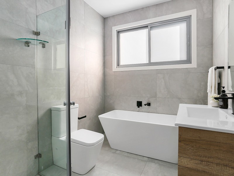 10B Sandra Place, Miranda NSW 2228