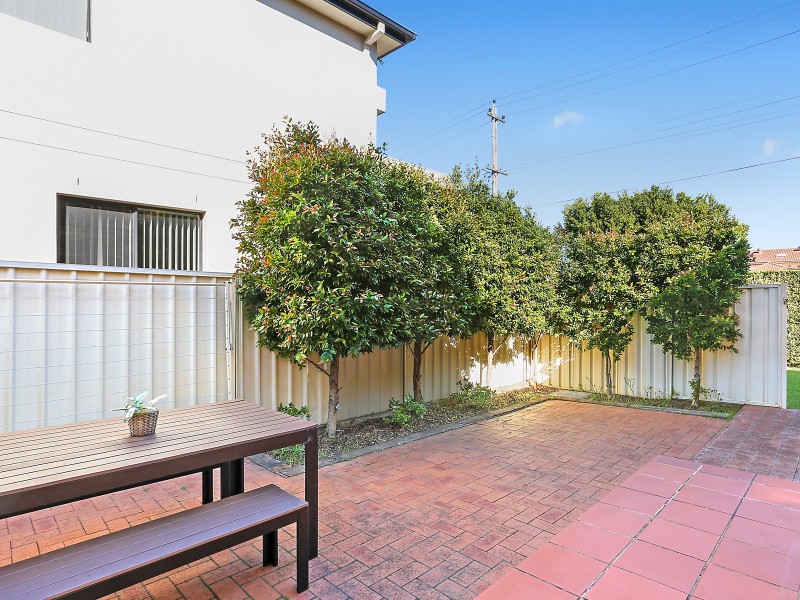 1/24 Russell Avenue, Sans Souci NSW 2219