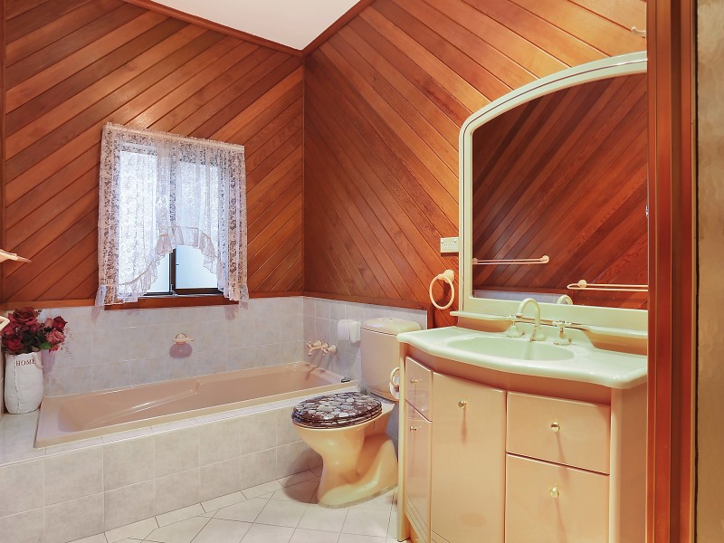 64 Henry Lawson Drive, Peakhurst NSW 2210