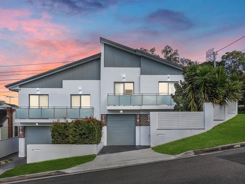 2 Bottlebrush Avenue, Lugarno NSW 2210