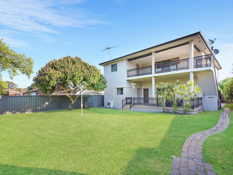 27 Harslett Crescent, Beverley Park NSW 2217