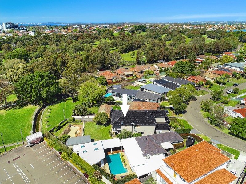 27 Harslett Crescent, Beverley Park NSW 2217