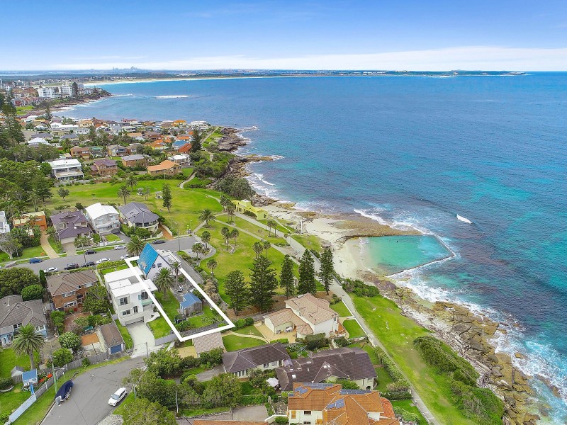 2 Jibbon Street, Cronulla NSW 2230