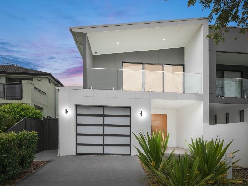 51 Wall Avenue, Panania NSW 2213