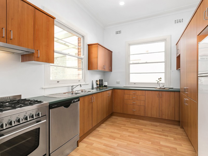 6 Sybil Street, Beverley Park NSW 2217