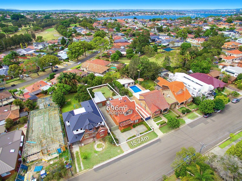 6 Sybil Street, Beverley Park NSW 2217