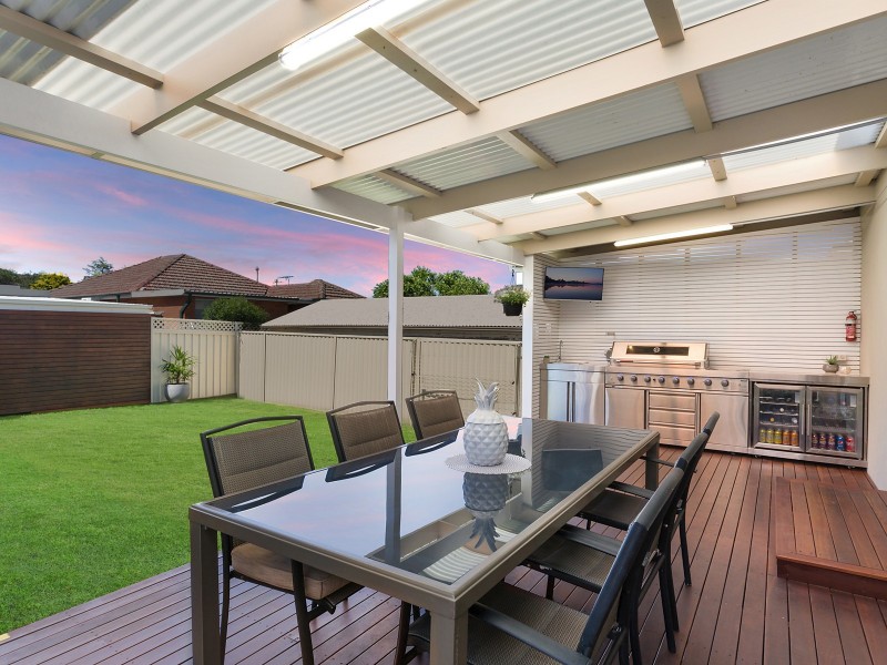 10 Griffiths Street, Sans Souci NSW 2219