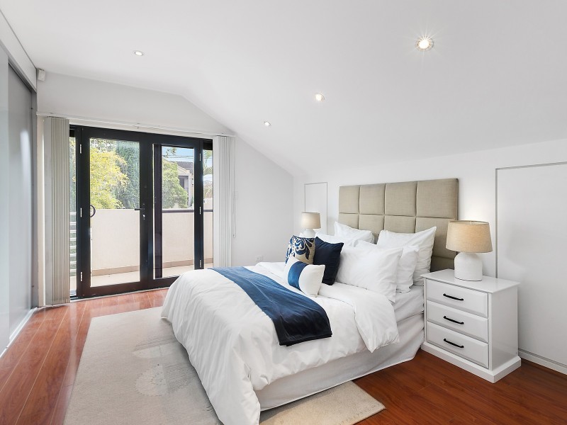 17 Universal Street, Mortdale NSW 2223