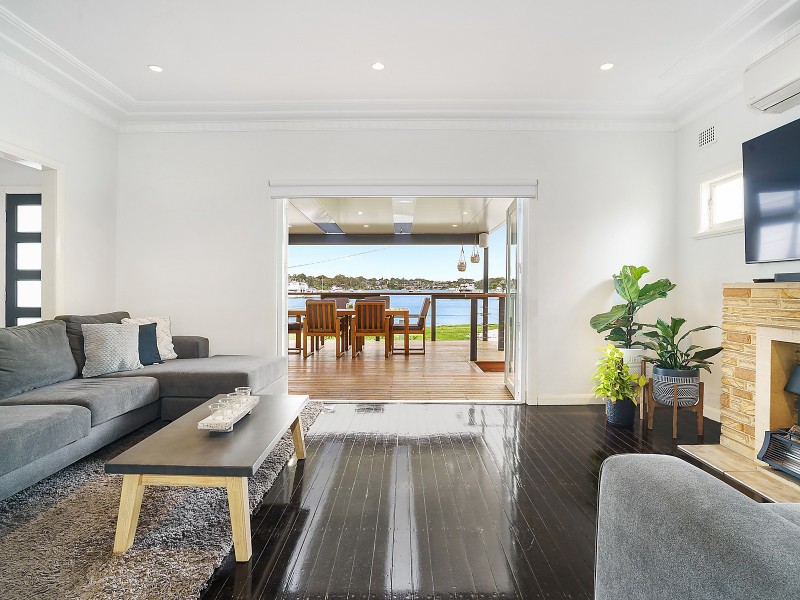 16 Clare Street, Sylvania NSW 2224