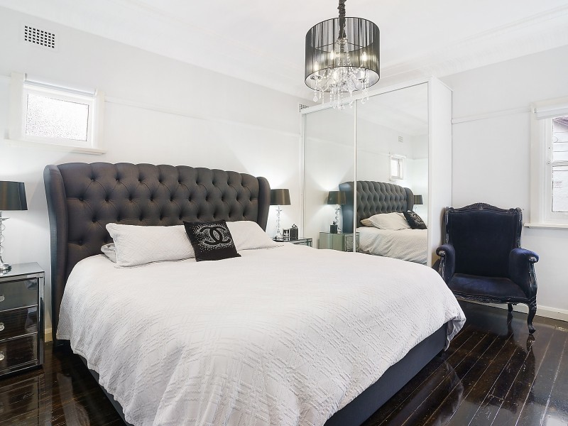 16 Clare Street, Sylvania NSW 2224